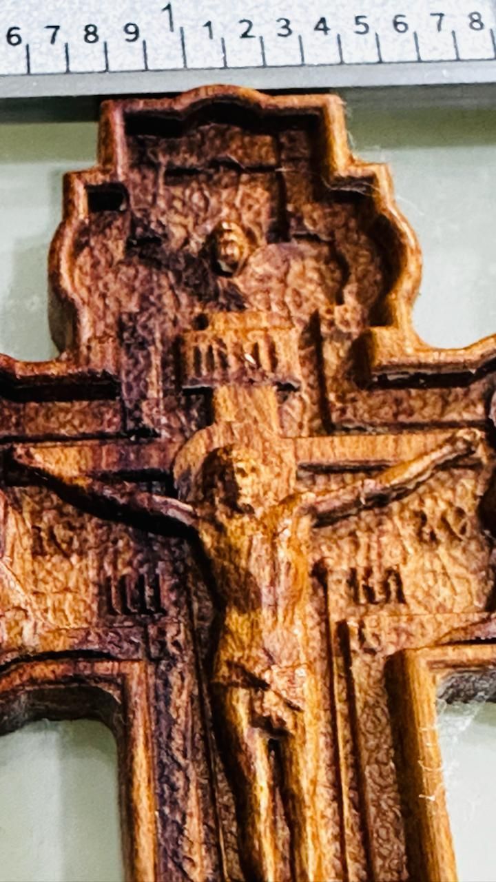 Крест православный из Железного дерева с бортом